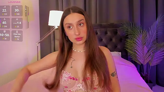 Celine Coello online show from 05/12/26, 08:28