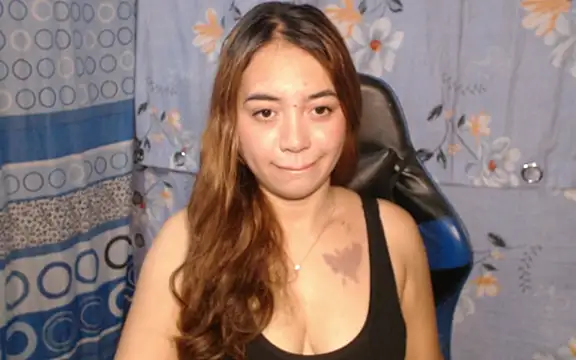 Snapshot of pinay_mayahiga chatting on 03/20/26, 08:19 pinay mayahiga online show from 03/20/26, 08:19