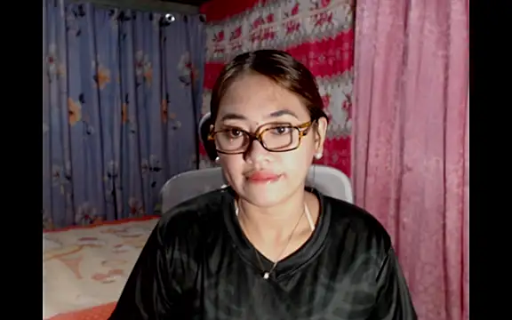 pinay mayahiga online show from 07/19/26, 01:26