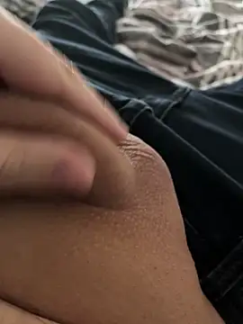 Snapshot of longdong00789 chatting on 02/11/26, 11:37 longdong00789 online show from 02/11/26, 11:37