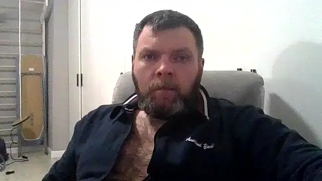 Snapshot of Hot_Adonis chatting on 02/12/26, 07:31 Hot Adonis online show from 02/12/26, 07:31