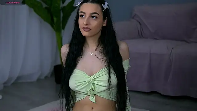 Snapshot of ElaraVixen chatting on 02/19/26, 08:05 ElaraVixen online show from 02/19/26, 08:05