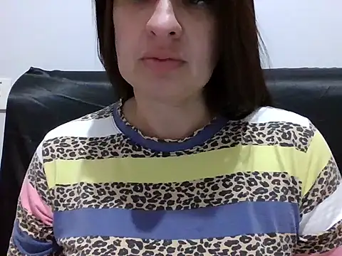 lara munhoz online show from 01/16/26, 02:04