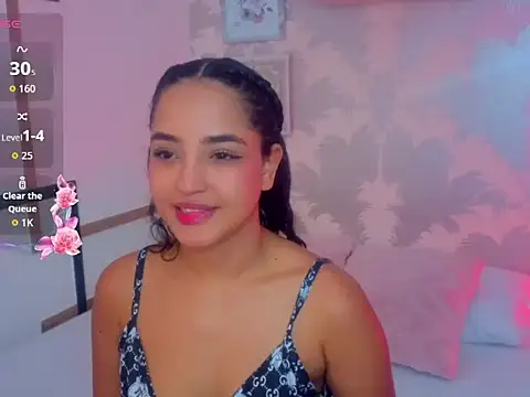 Emma Thompssonn online show from 05/29/26, 12:14