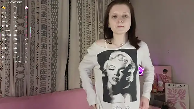 CarmaOlen online show from 04/07/26, 07:14