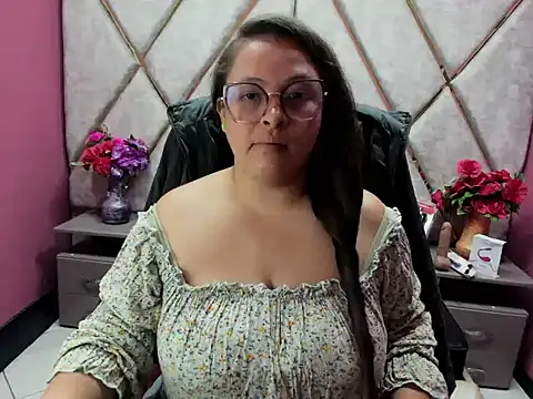 Sarah Boobs  online show from 01/15/26, 04:00