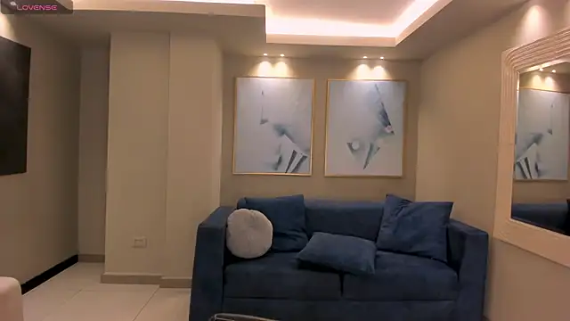 BriannaFox1 online show from 03/21/26, 11:08