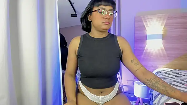 domiiniquex online show from 03/28/26, 01:00