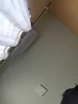 Snapshot of reipromiscuo01 chatting on 02/19/26, 01:40 reipromiscuo01 online show from 02/19/26, 01:40