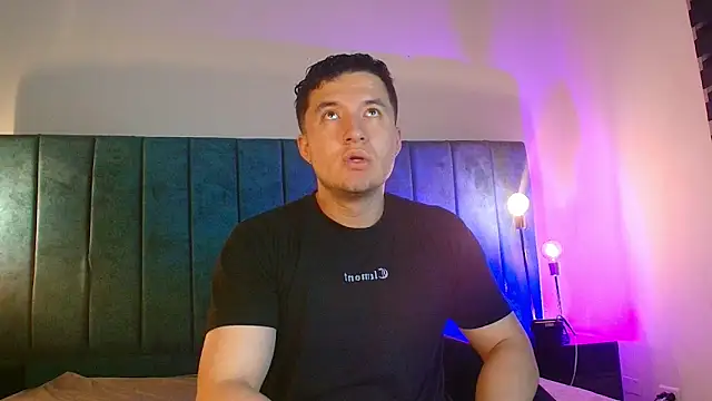 Alexander Connor online show from 03/25/26, 12:11