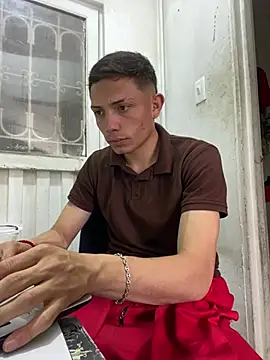 santiObrero online show from 03/02/26, 07:32