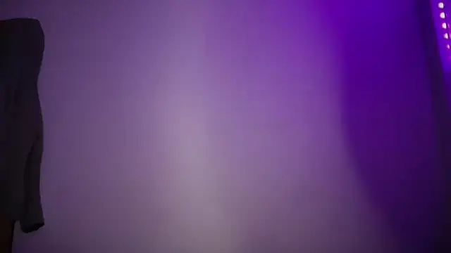 Hotte een online show from 02/12/26, 01:00