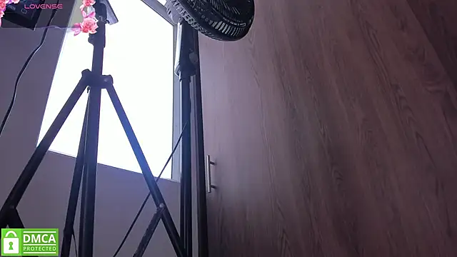 Zamahara Rodriguez online show from 04/04/26, 07:44