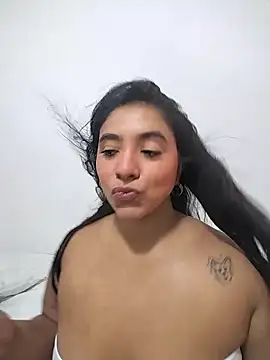 Eva Ferrari online show from 04/29/26, 05:30