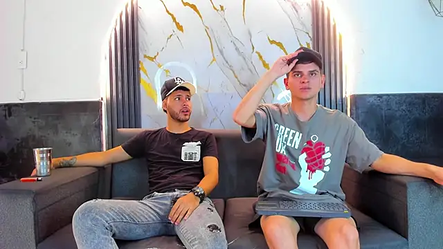 Snapshot of Angel_Villareal chatting on 02/20/26, 06:26 Angel Villareal online show from 02/20/26, 06:26