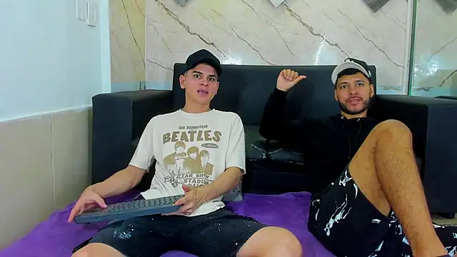 Snapshot of Angel_Villareal chatting on 03/03/26, 04:51 Angel Villareal online show from 03/03/26, 04:51