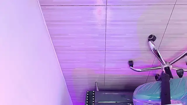 Zoe swan online show from 02/04/26, 11:27