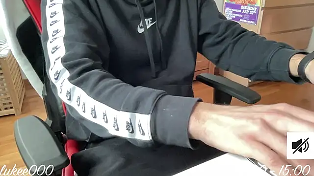 lukee000 online show from 01/19/26, 01:15