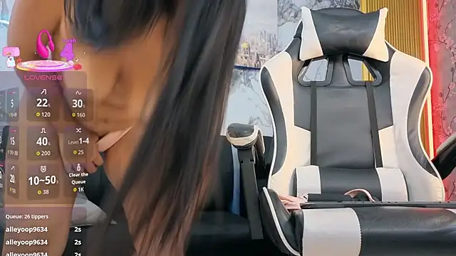 Snapshot of Girls_Beach_aws chatting on 03/02/26, 07:15 Girls Beach aws online show from 03/02/26, 07:15