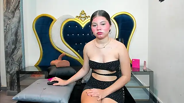 SofiaArsila online show from 05/07/26, 11:37