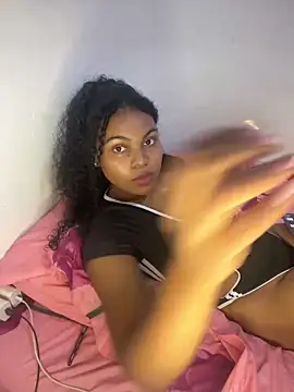 Valerii  smithh online show from 04/18/26, 02:26