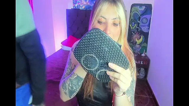 lunaa rayy420 online show from 02/07/26, 06:33