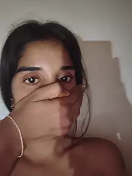 Cute-Natashaa online show from 05/14/26, 06:20
