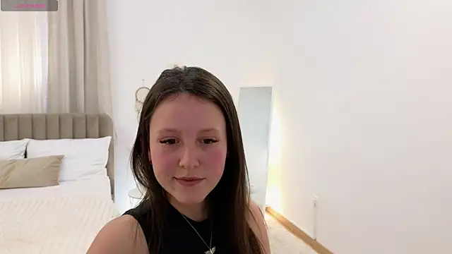 Snapshot of Miss_sindy11 chatting on 02/16/26, 10:22 Miss sindy11 online show from 02/16/26, 10:22