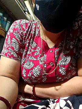 Snapshot of diyabannerjee chatting on 02/28/26, 03:29 diyabannerjee online show from 02/28/26, 03:29