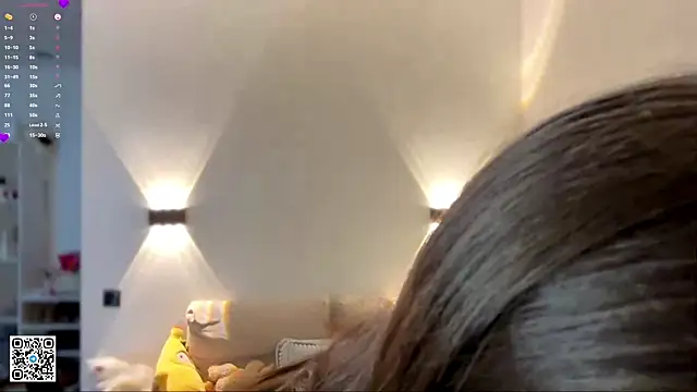 LouiseChavez online show from 04/15/26, 08:10