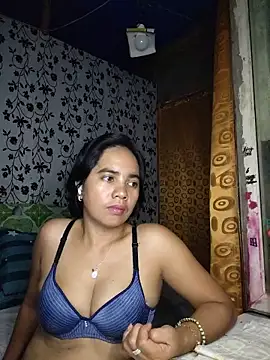 LoveSammantha24xxx online show from 05/29/26, 05:49