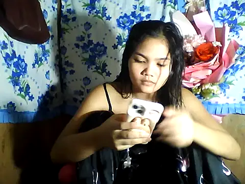 PinaySkinnyJust18 online show from 05/23/26, 07:07