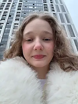 outside rosy online show from 04/30/26, 05:19