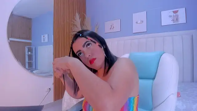 Snapshot of helen_jonesx chatting on 02/12/26, 12:11 helen jonesx online show from 02/12/26, 12:11