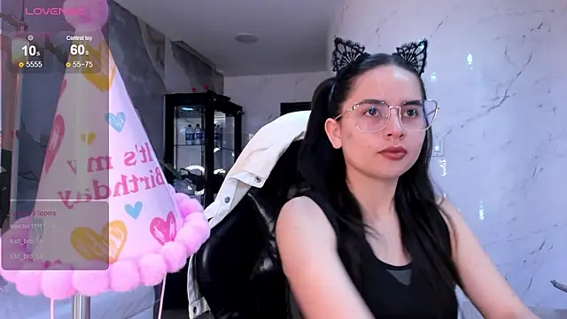 Qetsyah tf online show from 02/28/26, 01:12