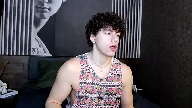 Snapshot of TylerGibson chatting on 02/18/26, 03:02 TylerGibson online show from 02/18/26, 03:02