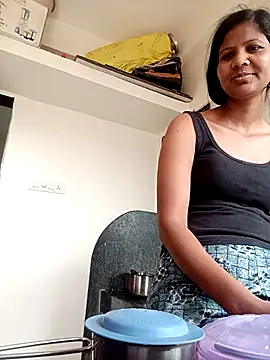 Prajakta123 online show from 02/17/26, 05:15