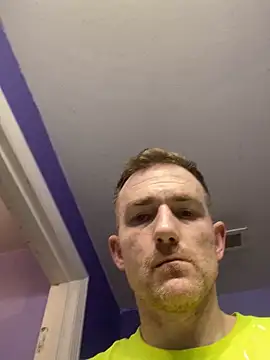 Snapshot of Rumndo1 chatting on 02/17/26, 01:02 Rumndo1 online show from 02/17/26, 01:02