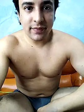 Snapshot of AxelWhitte chatting on 02/20/26, 06:08 AxelWhitte online show from 02/20/26, 06:08