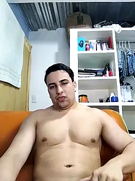 Snapshot of AxelWhitte chatting on 03/19/26, 04:55 AxelWhitte online show from 03/19/26, 04:55