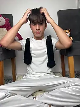 Naim TheKing online show from 02/03/26, 01:48