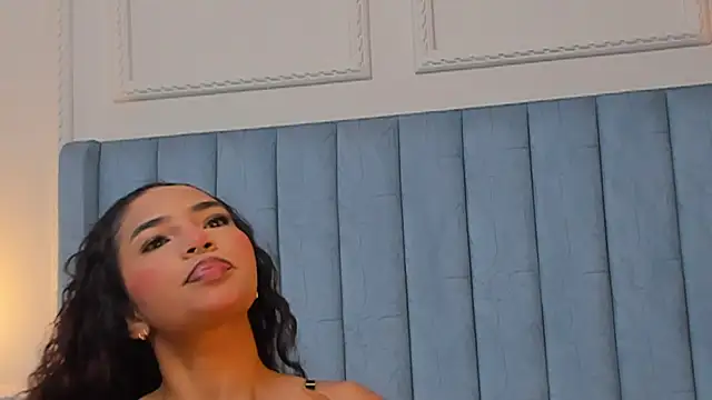 Snapshot of Scarlett-Banner chatting on 02/23/26, 02:58 Scarlett-Banner online show from 02/23/26, 02:58