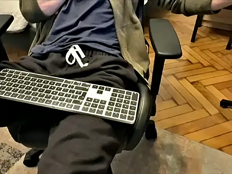 AfterTheRun online show from 04/17/26, 12:52