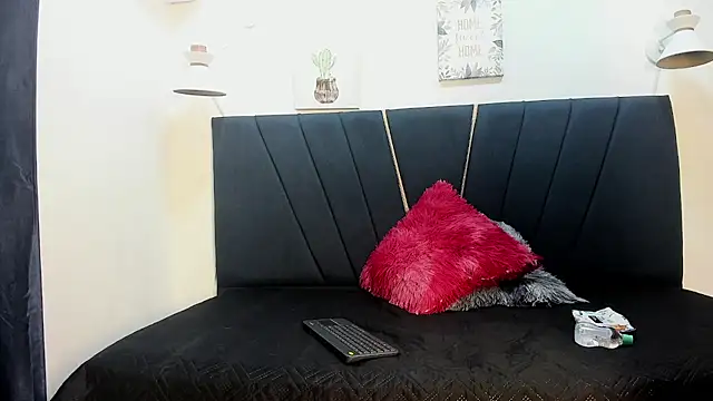 Snapshot of candy18_ho chatting on 02/08/26, 01:09 candy18 ho online show from 02/08/26, 01:09