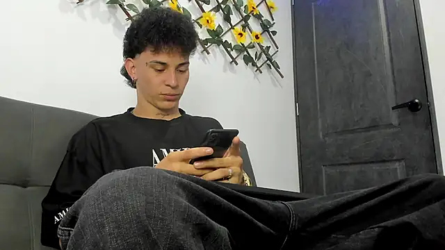 Maxxx bigcockx online show from 02/28/26, 12:22