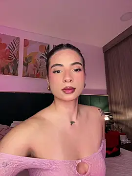 Snapshot of IrinaBlanc chatting on 07/16/26, 10:38 IrinaBlanc online show from 07/16/26, 10:38