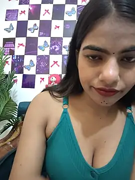 Alisha Babyy online show from 07/04/26, 01:56