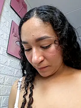 Dany Moon  online show from 02/24/26, 03:26