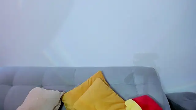 Fernanda aaaa online show from 02/25/26, 01:43