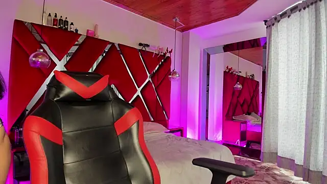 Lucia 24x online show from 03/20/26, 01:16